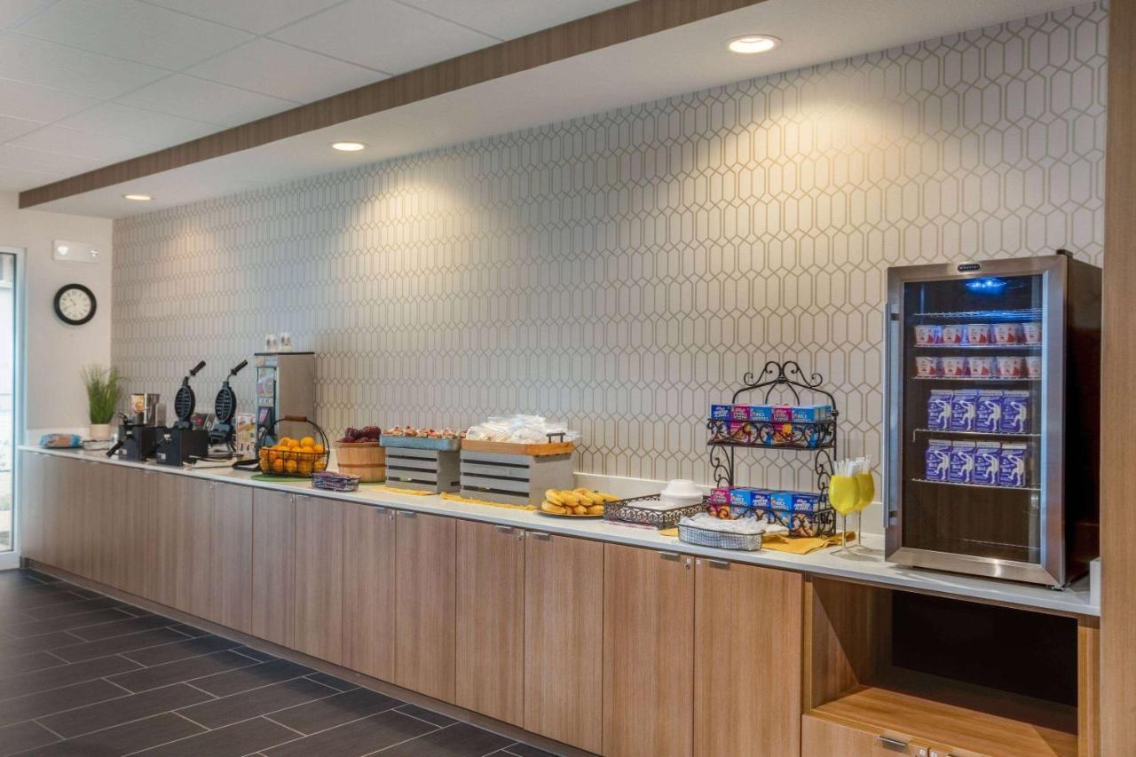 Microtel Inn & Suites By Wyndham Liberty Ne Kansas City Area Exterior foto